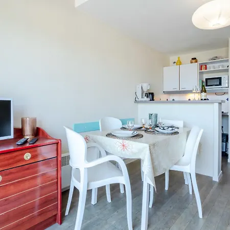 Port Guillaume-17 By Interhome Apartment